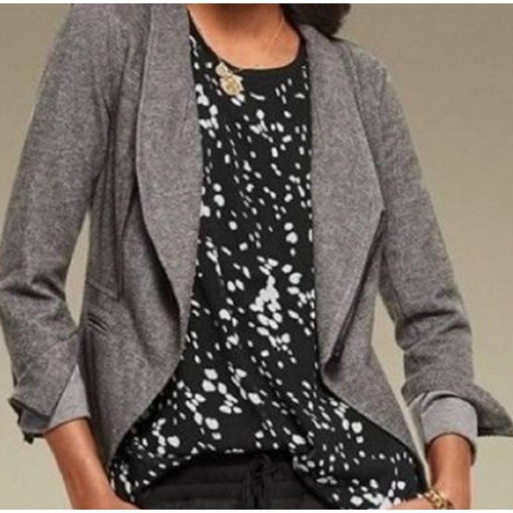 Cabi Size S Cosmos Night Sky Chiffon Top Blouse Black White Short Sleeve‎ Crew